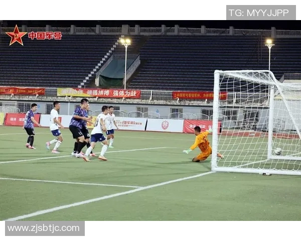 今天足球赛事赛果分析与精彩瞬间回顾让我们一起见证绿茵场上的激情与荣耀